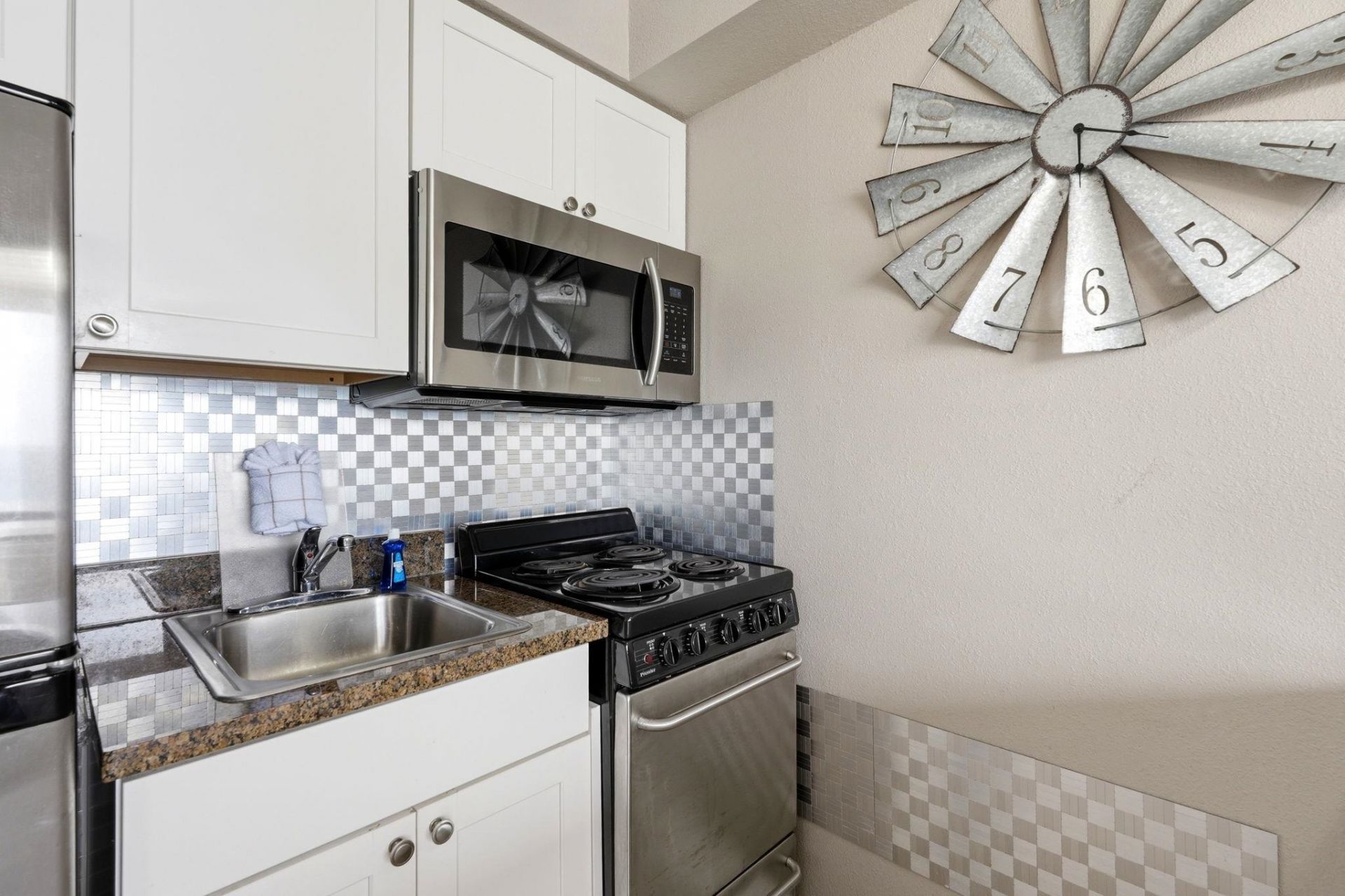 6900 N Ocean Blvd.  Photo 14