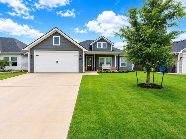 132 Swan Lake, Waco, TX 76708