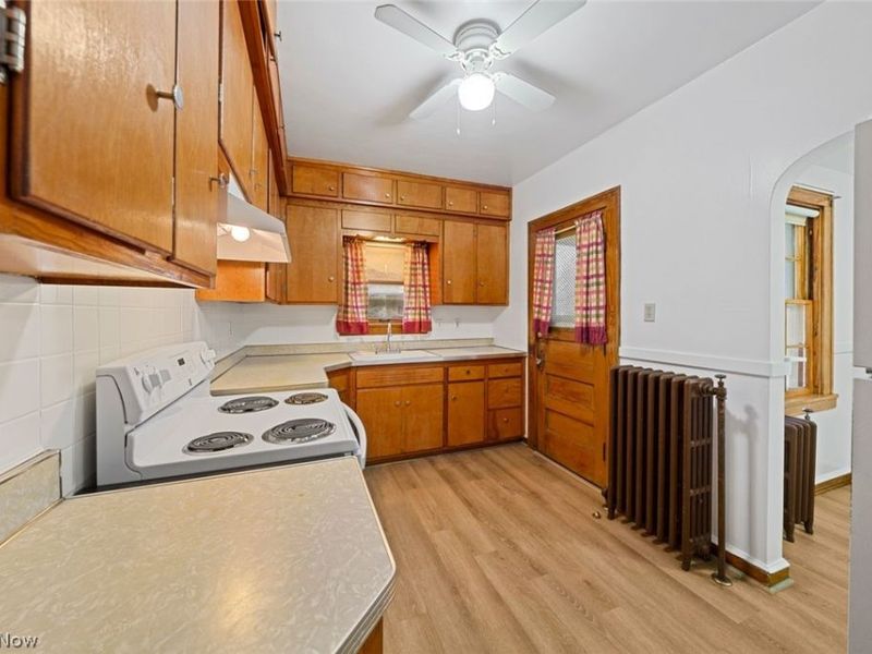 3850 Mayfield Road, Unit Down, Cleveland Heights, OH 44121 Photo 7
