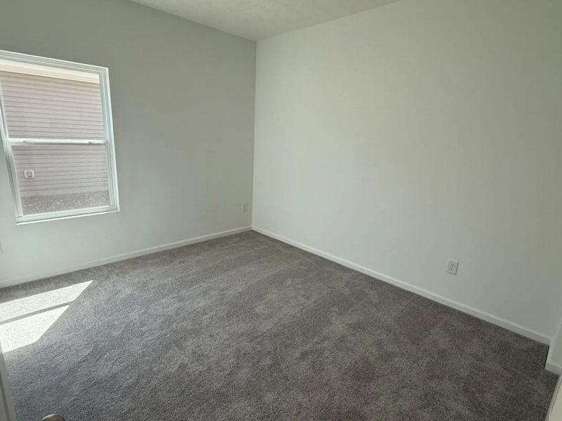 4001 Chakeres Avenue, Springfield, OH 45505 Photo 12