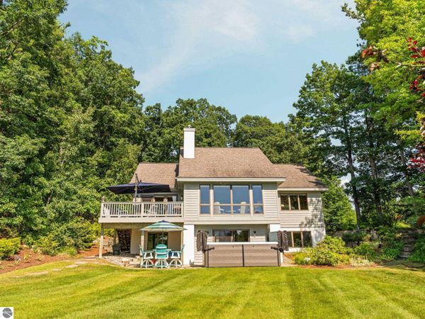 422 Timber Crest Drive, Traverse City, MI 49686