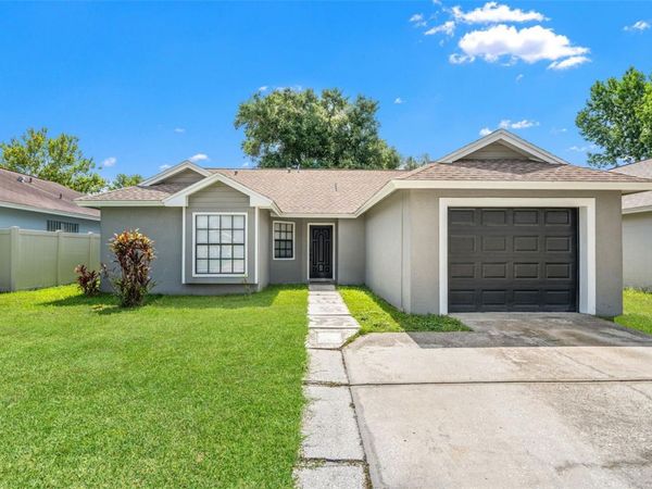 12714 TROWBRIDGE LANE , TAMPA, FL 33624