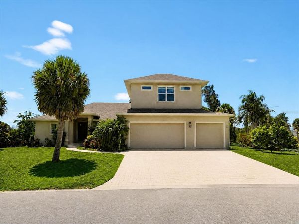935 LINDEN ROAD , VENICE, FL 34293