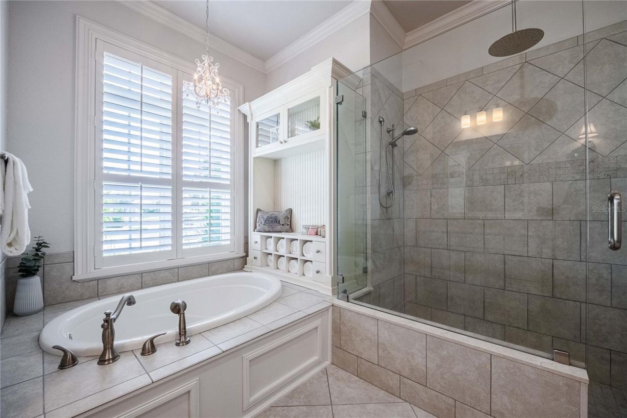 6768 Crescent Woods Circle, Lakeland, FL 33813 Photo