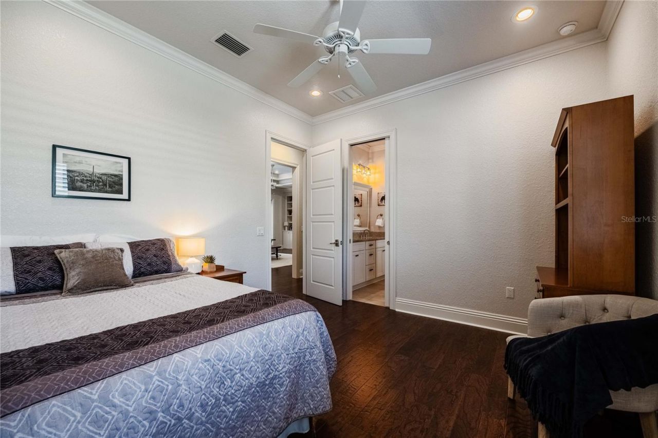 6768 Crescent Woods Circle, Lakeland, FL 33813 Photo