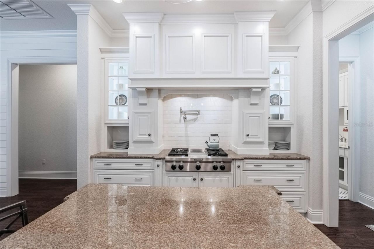 6768 Crescent Woods Circle, Lakeland, FL 33813 Photo