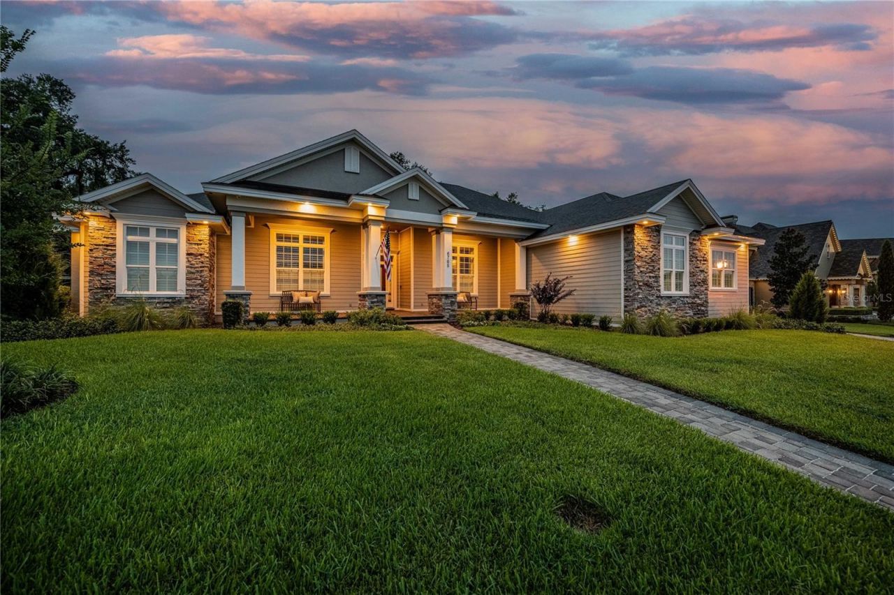 6768 Crescent Woods Circle, Lakeland, FL 33813 Photo