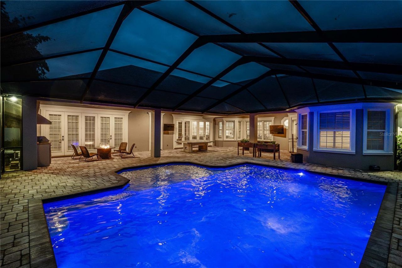 6768 Crescent Woods Circle, Lakeland, FL 33813 Photo