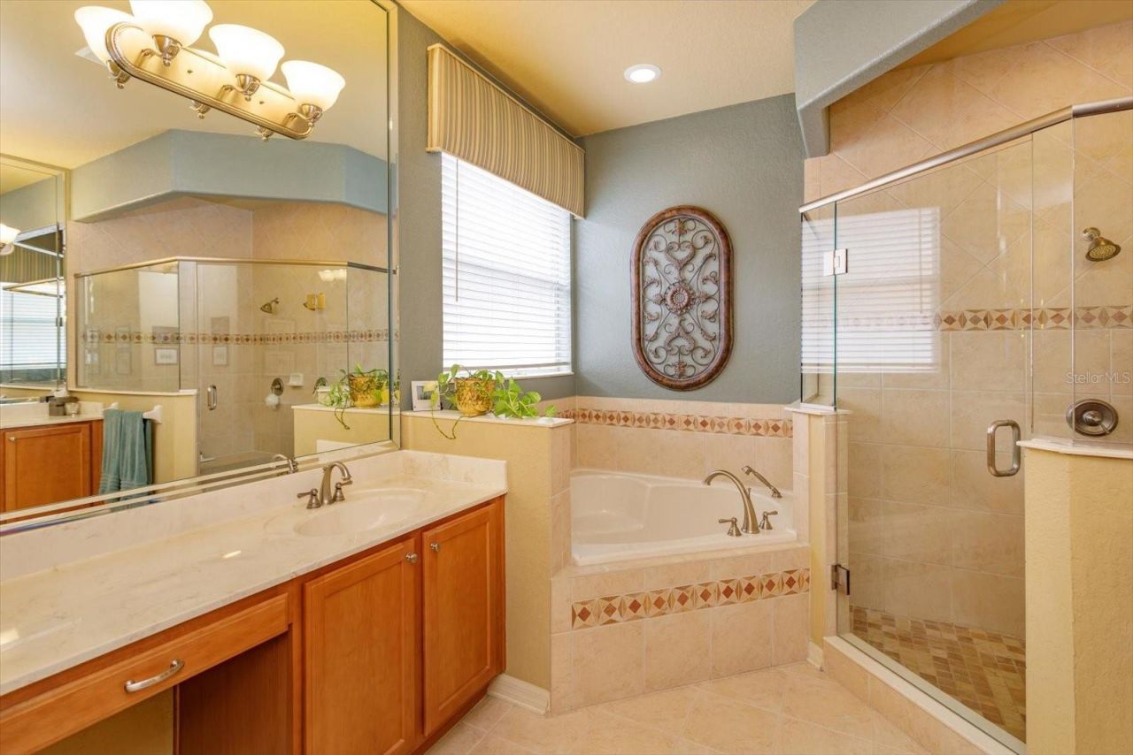 8956 Tuscan Valley Place , Orlando, FL 32825 Photo