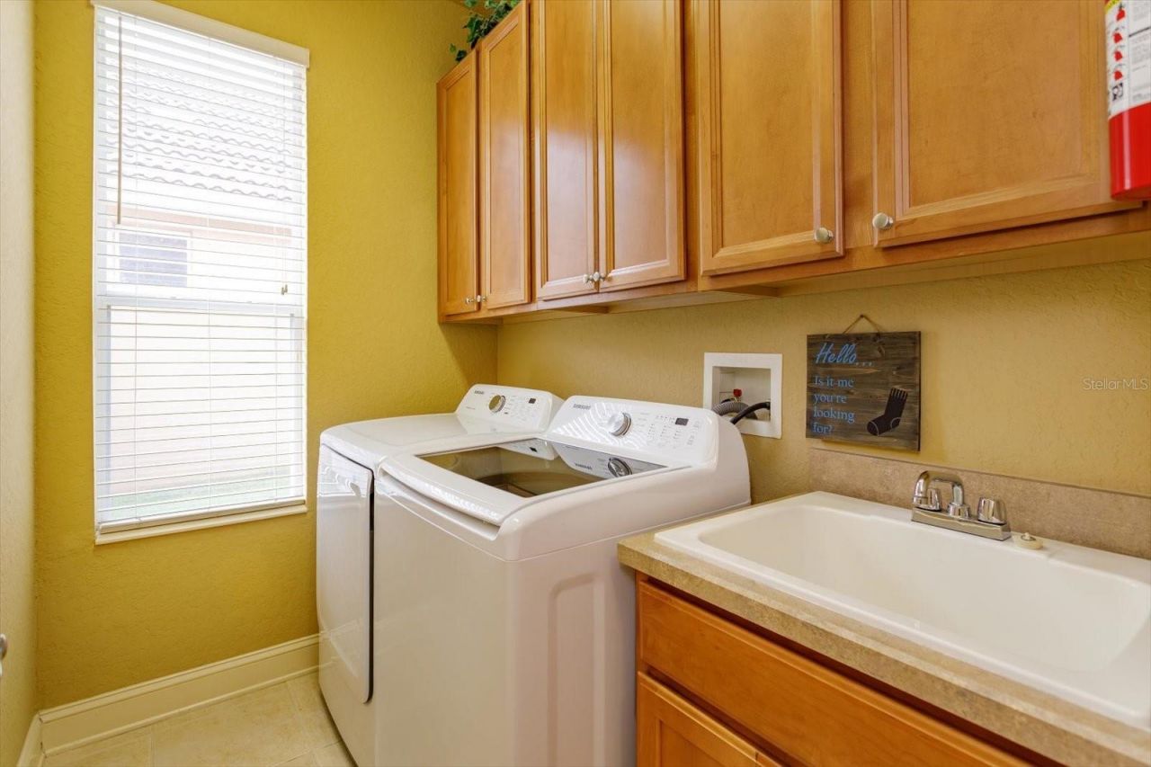 8956 Tuscan Valley Place , Orlando, FL 32825 Photo