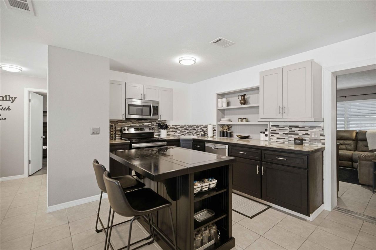 221 E Inverness Boulevard, Inverness, FL 34452 Photo
