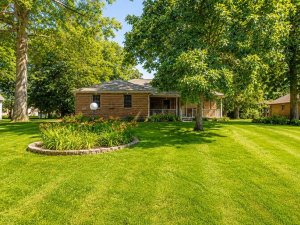 507 Eastwood Drive, Kouts, IN 46347