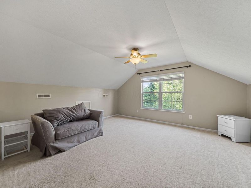 122 Stonegate Drive, Pataskala, OH 43062 Photo 22