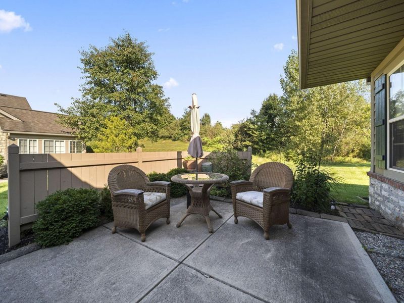 122 Stonegate Drive, Pataskala, OH 43062 Photo 36