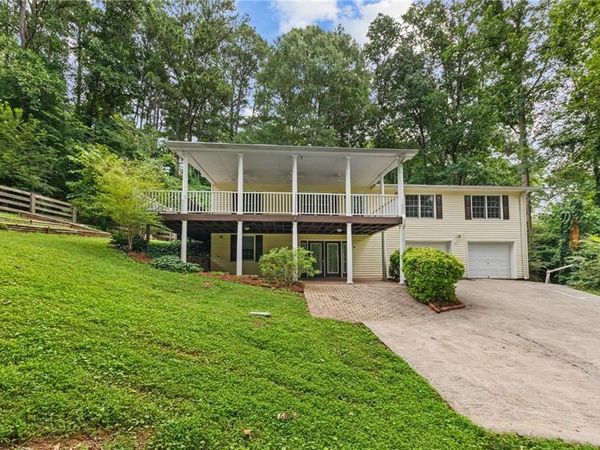 702 Osco Parkway, Woodstock, GA 30188