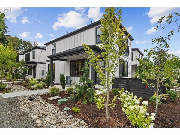 801 3rd ST, Lake Oswego, OR 97034