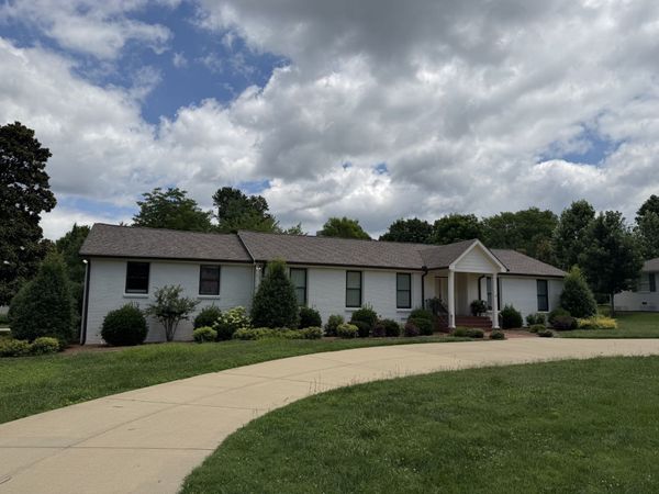 2318 Riverview Dr , Murfreesboro, TN 37129
