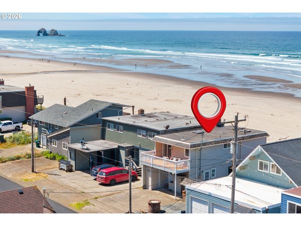 321 N PACIFIC ST, Rockaway Beach, OR 97136