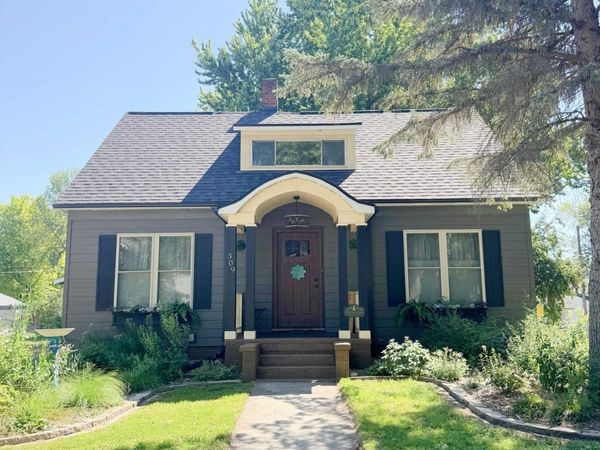 309 N 6th Street, Henderson, MN 56044