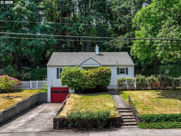 21635 WILLAMETTE DR, West Linn, OR 97068