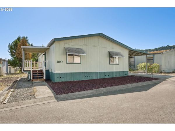 180 TWIN OAKS LOOP, Winston, OR 97496