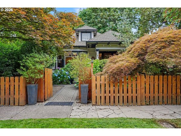 185 19TH SE ST, Salem, OR 97301