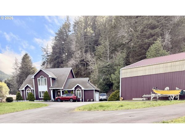 28170 HUNTER CREEK RD, Gold Beach, OR 97444