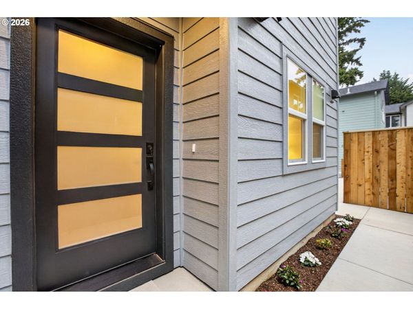 5555 SE STEELE ST, Unit B, Portland, OR 97206