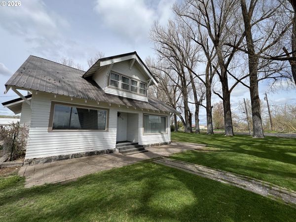 476 N KOA AVE, Burns, OR 97720
