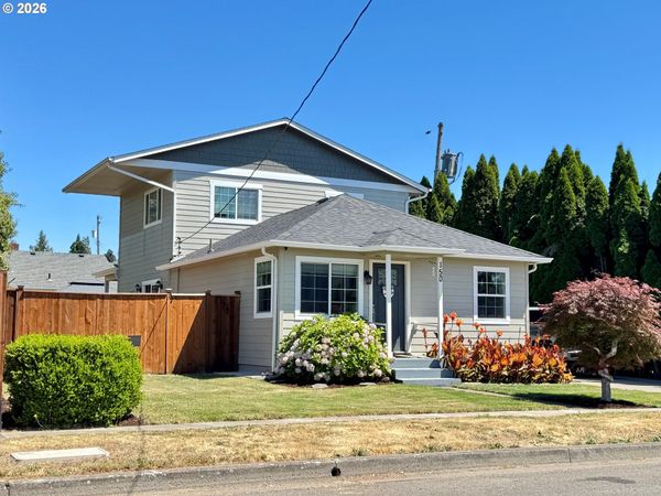 150 S SHERIDAN ST, Mt. Angel, OR 97362