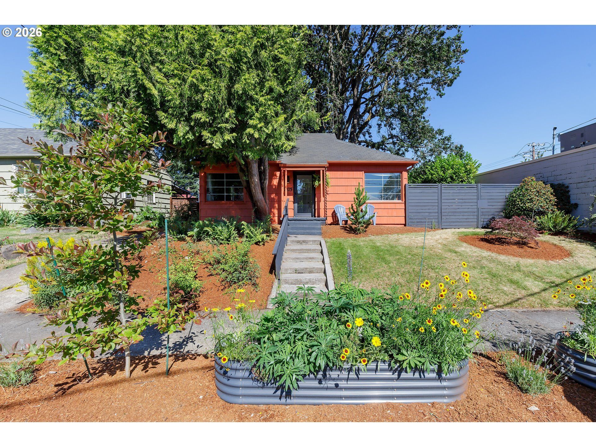7475 N Mckenna Ave, Portland, OR 97203 Main Photo