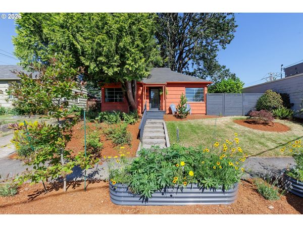 7475 N McKenna AVE, Portland, OR 97203
