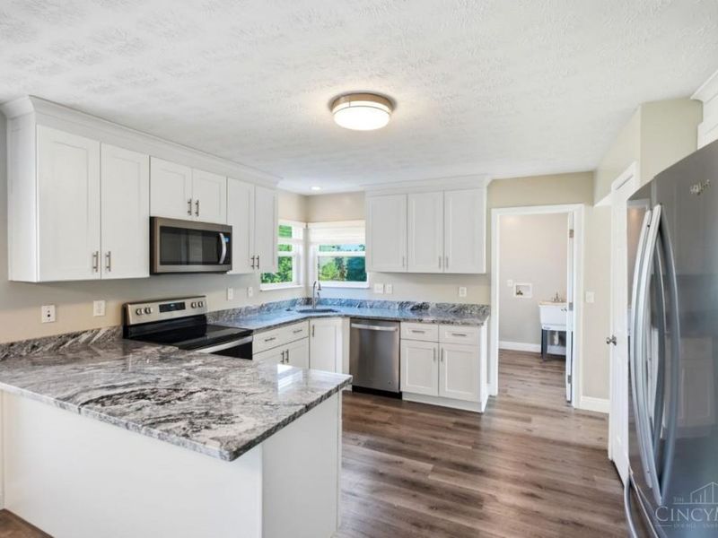 6672 Westminster Court, Liberty Township, OH 45044 Photo 12