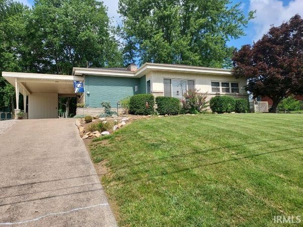 1037 Dorbett Street, Jasper, IN 47546