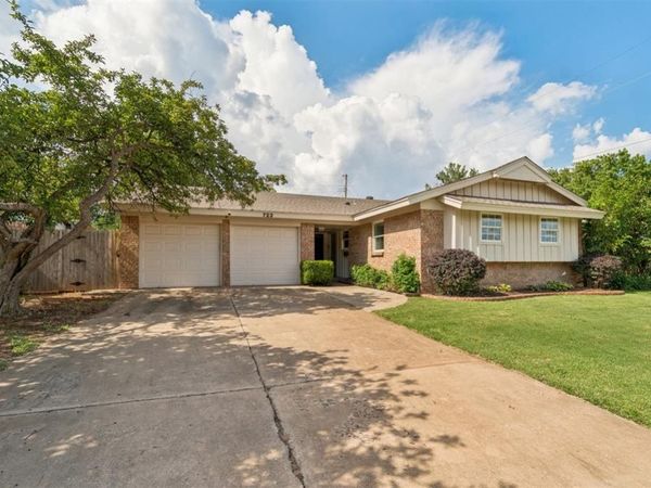 723 E 27th, Edmond, OK 73013