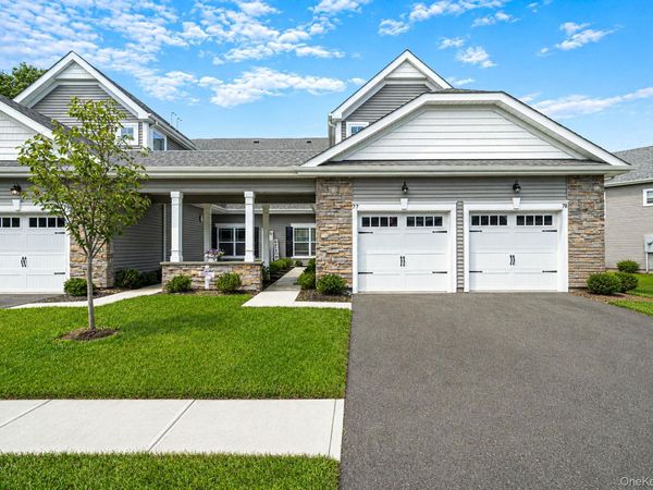 77 Willow Circle, Coram, NY 11727