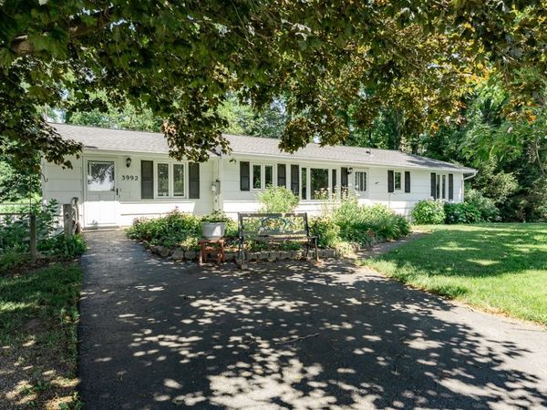 3992 Canandaigua Rd, Walworth, NY 14568