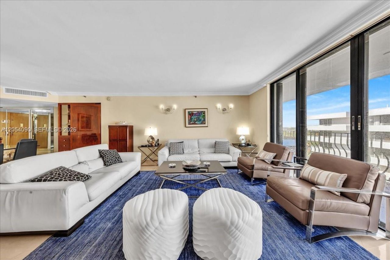 8877 Collins Ave , Unit PH-2, Surfside, FL 33154 Photo