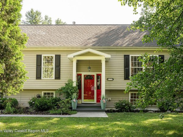 26 Thornwood Lane, Accord, NY 12404