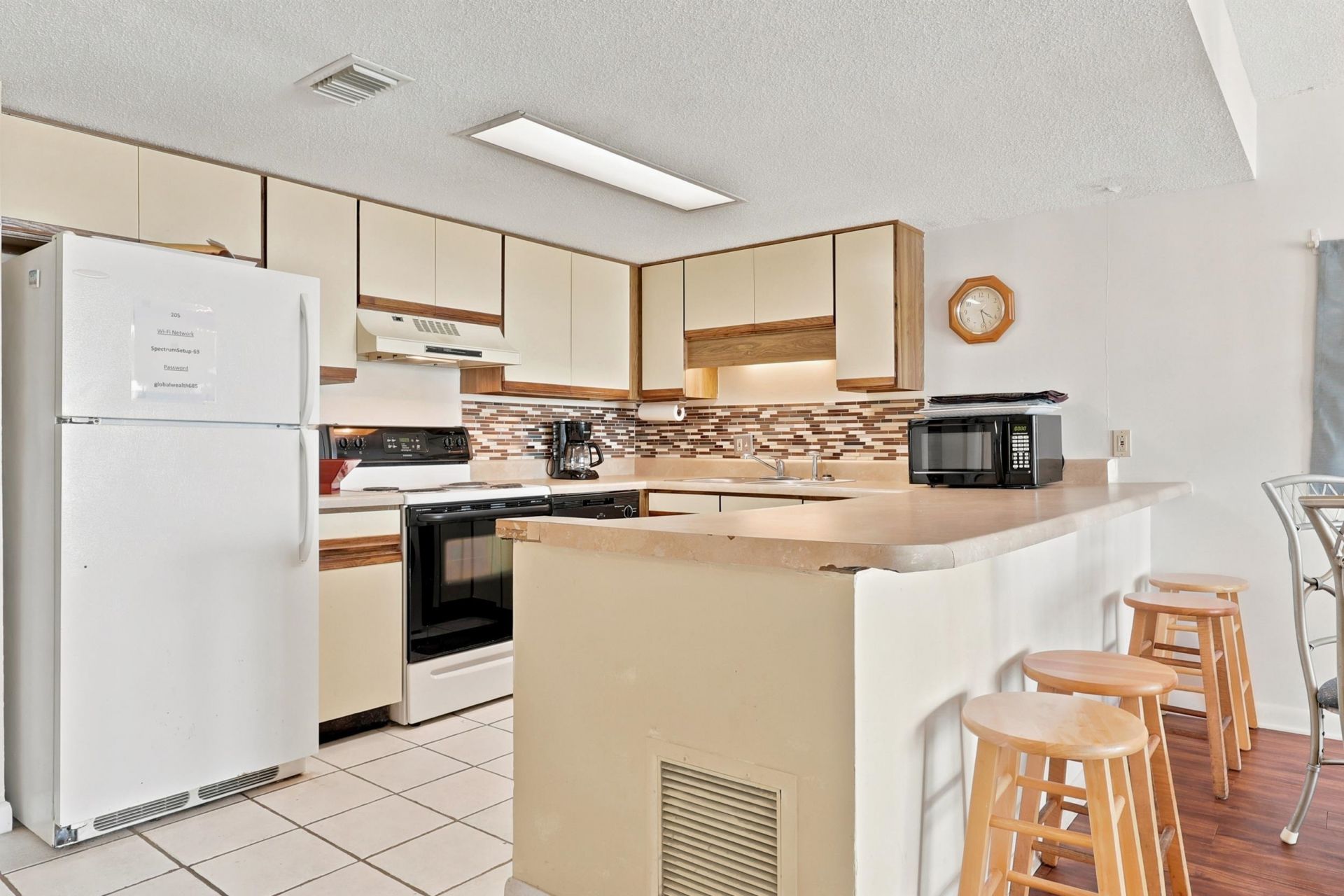 912 N Waccamaw Dr.  Photo 14