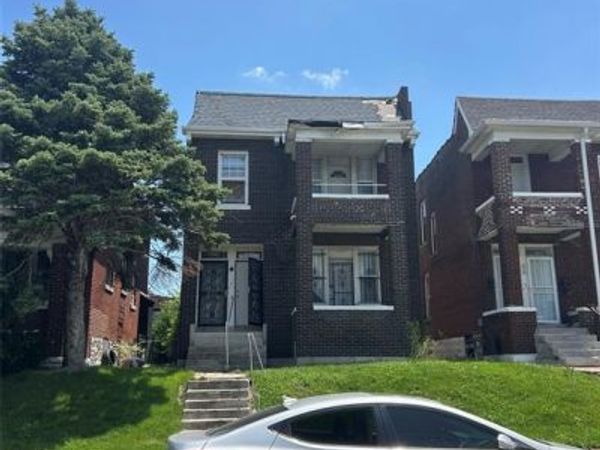 3632 N Taylor Avenue , St Louis, MO 63115