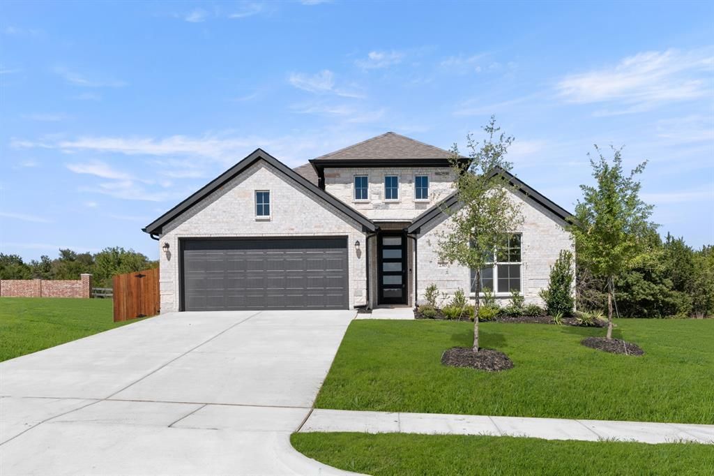 2305 Shamrock Lane, Weatherford, TX 76087 Main Photo