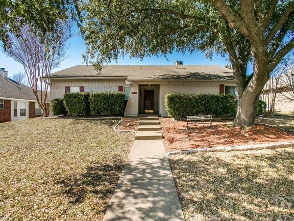 2405 Ridgewood Drive, Plano, TX 75074