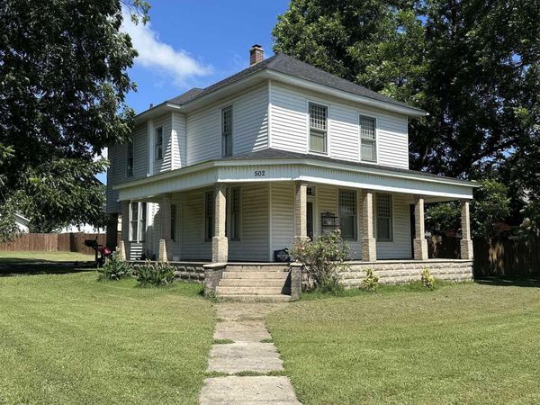 502 W 6th Street , Rector, AR 72461