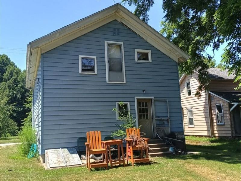 766 Buffalo Street, Conneaut, OH 44030 Photo 4