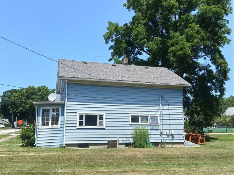 766 Buffalo Street, Conneaut, OH 44030 Photo 5