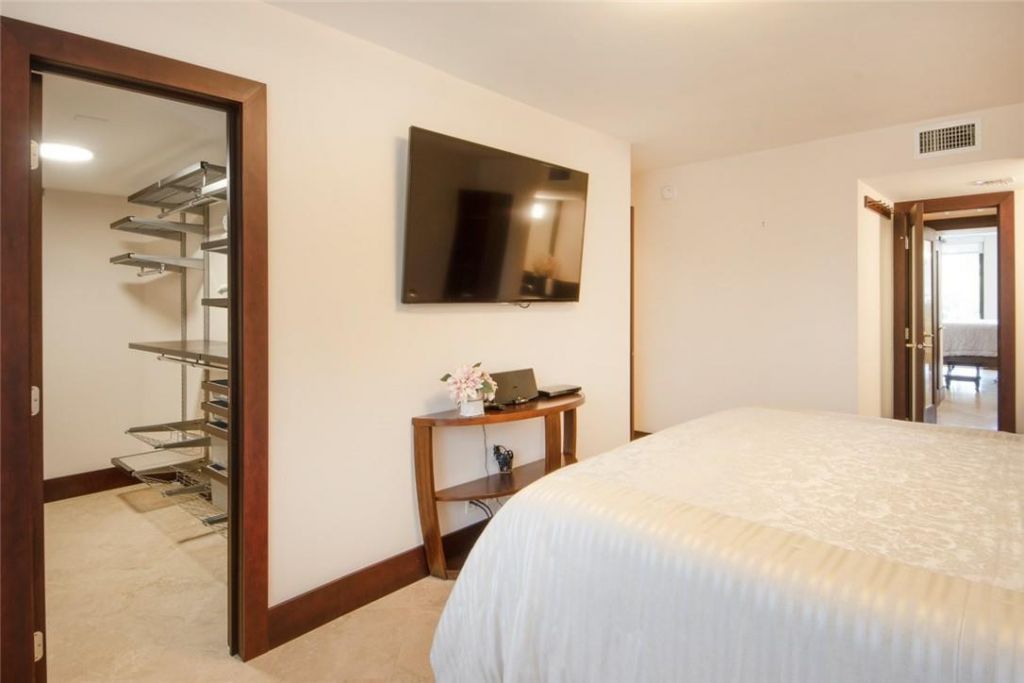 1800 S Ocean Drive, Unit 407, Fort Lauderdale, FL 33316 Photo