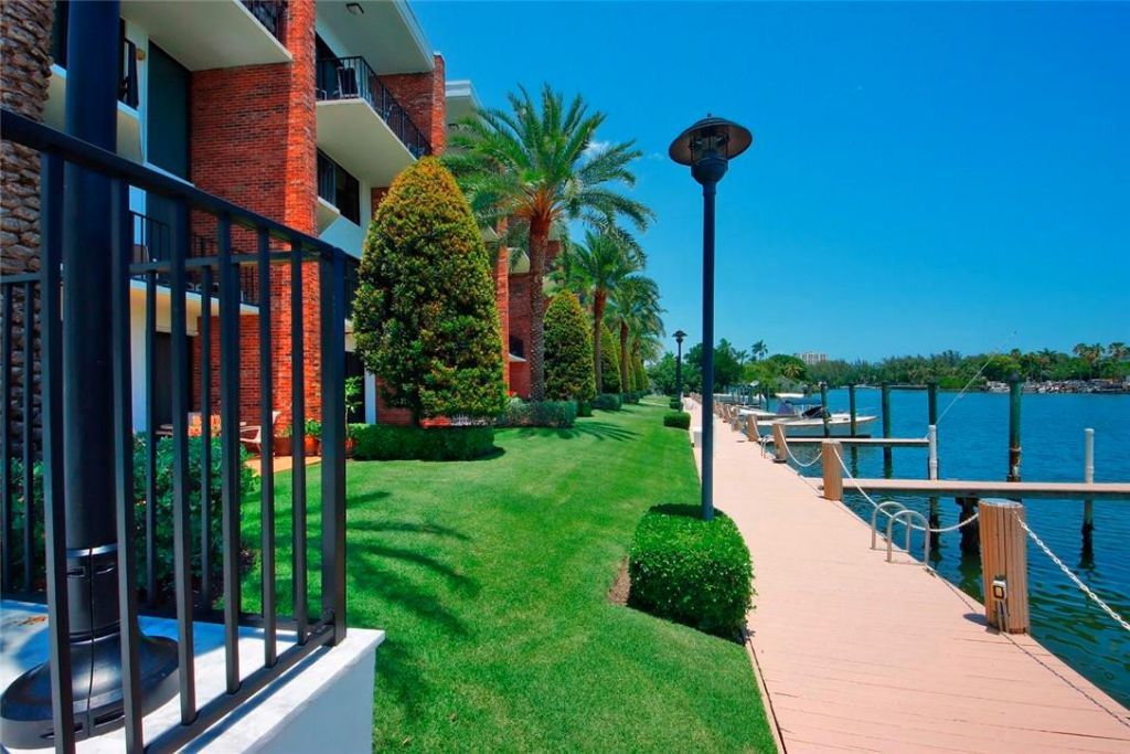 1800 S Ocean Drive, Unit 407, Fort Lauderdale, FL 33316 Photo