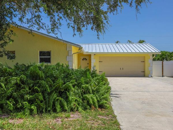384 NW 23rd Street, Boca Raton, FL 33431