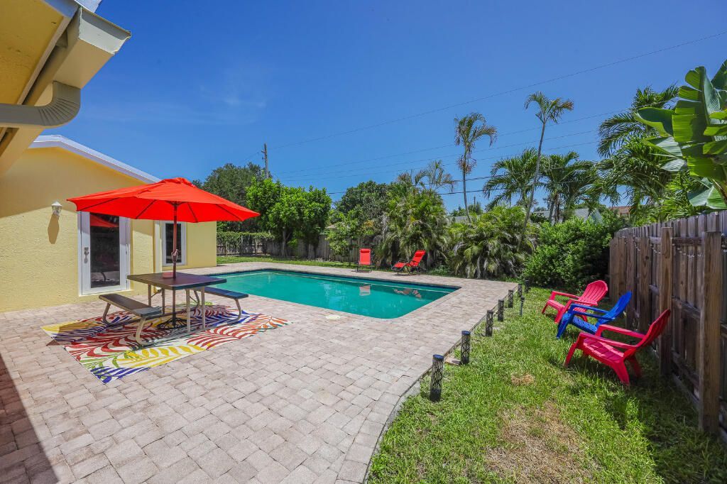 384 NW 23rd Street, Boca Raton, FL 33431 Photo